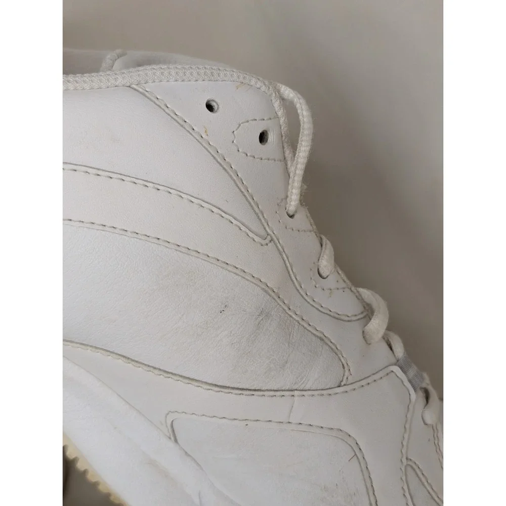 Reebok Duty Proof Men's Size 10 White‎ Oil And Slip Resistant